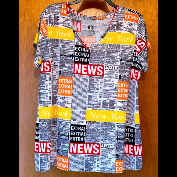 Tops - Newspaper Print Top NWOT